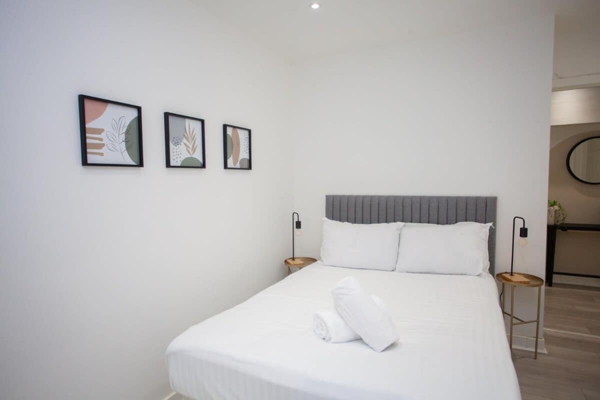 Bright Central Flat With Balcony And Free Parking غلاسغو المظهر الخارجي الصورة
